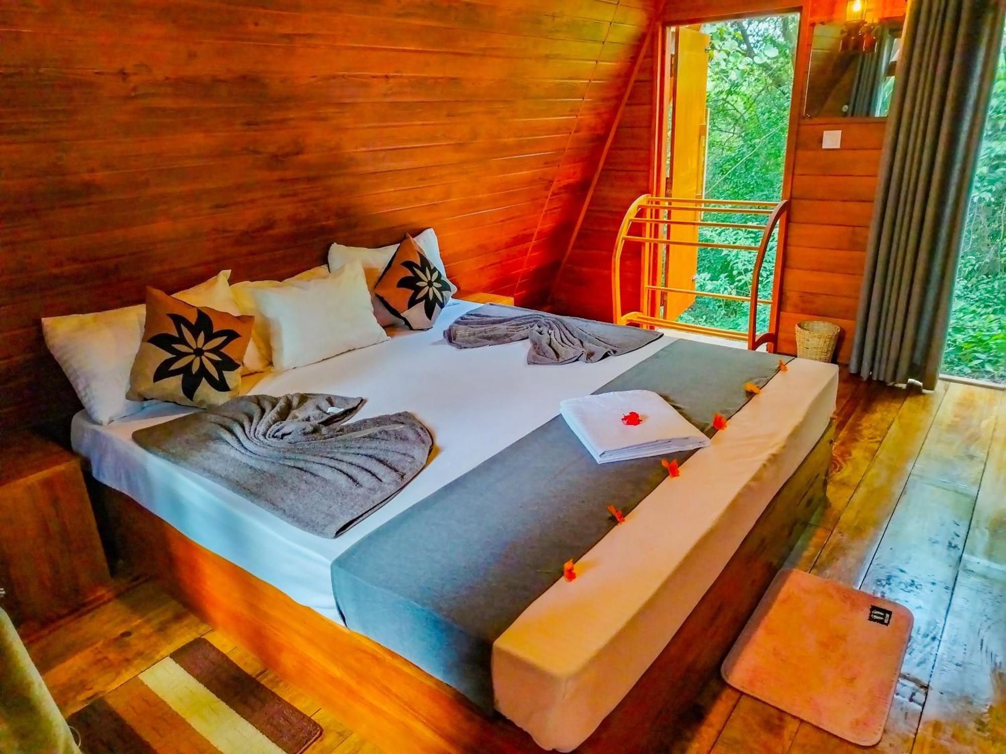 Villa Eco Tree House *